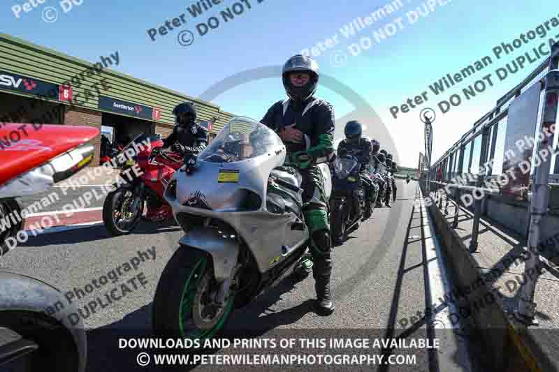 enduro digital images;event digital images;eventdigitalimages;no limits trackdays;peter wileman photography;racing digital images;snetterton;snetterton no limits trackday;snetterton photographs;snetterton trackday photographs;trackday digital images;trackday photos